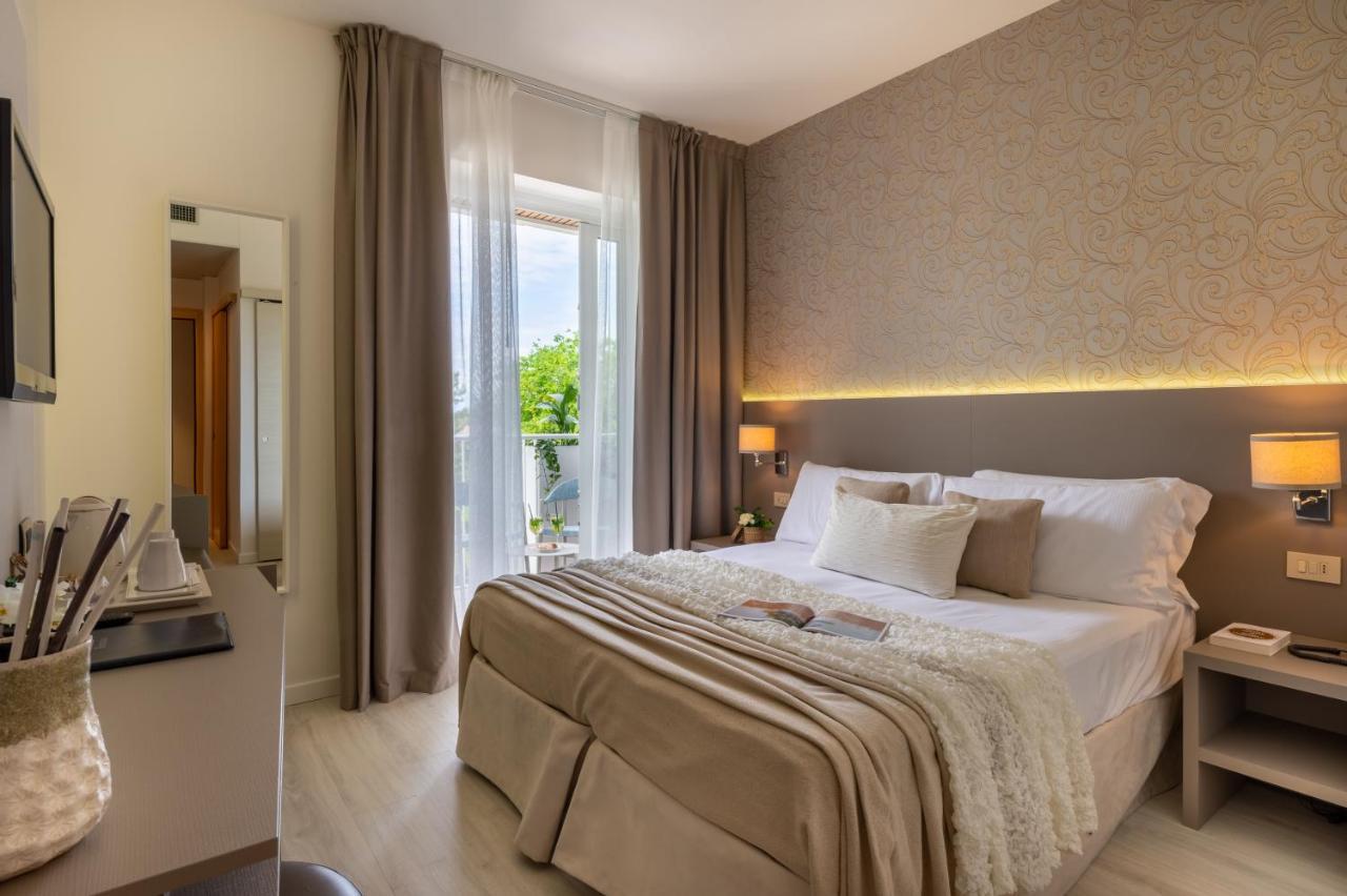 Hotel Renania บิบิโอเน ภายนอก รูปภาพ